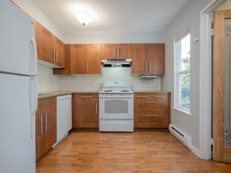 6071 W Greenside Drive, Surrey, BC, V3S 5M8 - 10
