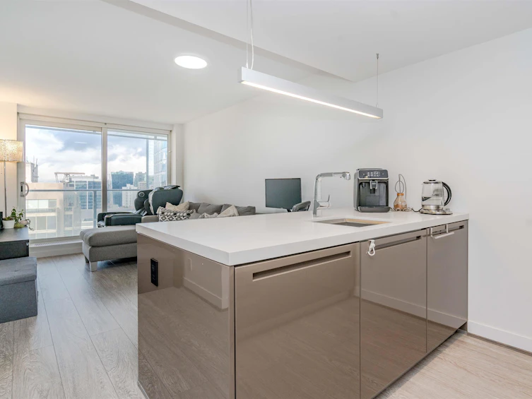 2505-777 Richards Street, Vancouver, BC, V6B 0M6 - 5
