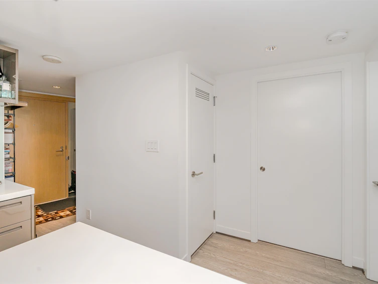 2505-777 Richards Street, Vancouver, BC, V6B 0M6 - 14