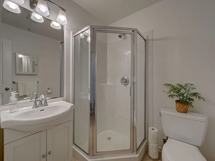 9-624 Shaw Road, Gibsons, BC, V0N 1V8 - 17