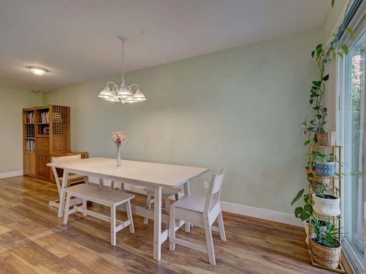 9-624 Shaw Road, Gibsons, BC, V0N 1V8 - 7