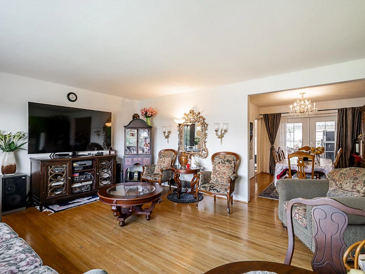 3661 Banff Avenue, Burnaby, BC, V5G 3N5 - 8