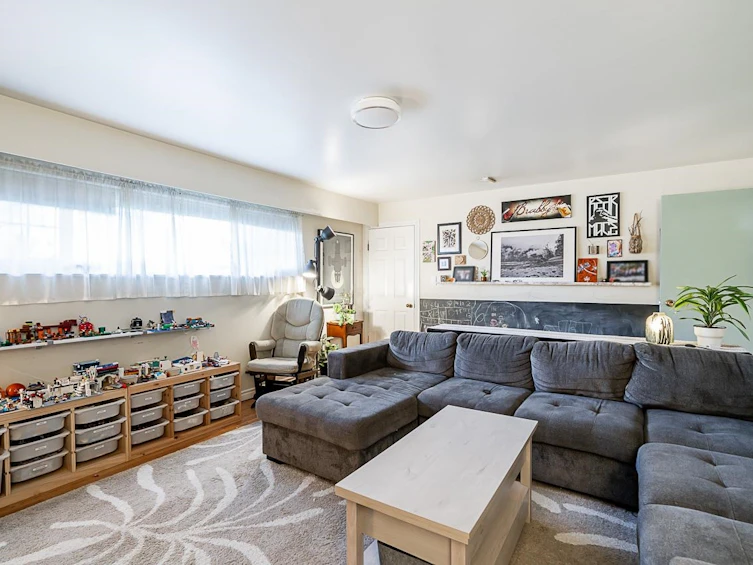 3661 Banff Avenue, Burnaby, BC, V5G 3N5 - 14