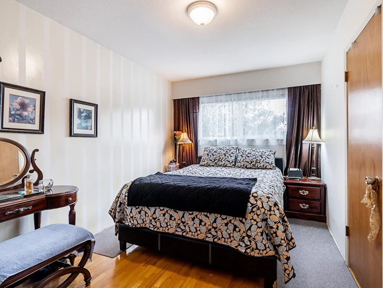3661 Banff Avenue, Burnaby, BC, V5G 3N5 - 24