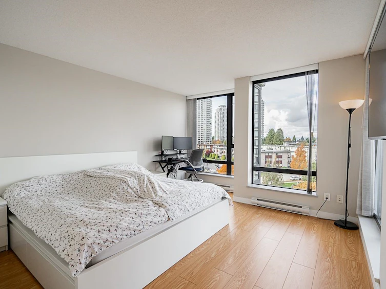 801-7328 Arcola Street, Burnaby, BC, V5E 0A7 - 17