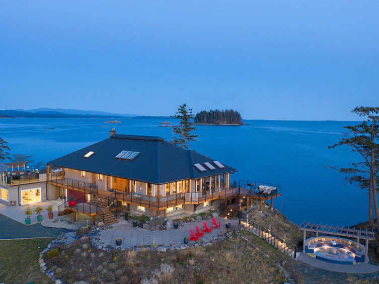 2011 Valdes Drive, Quadra Island, BC