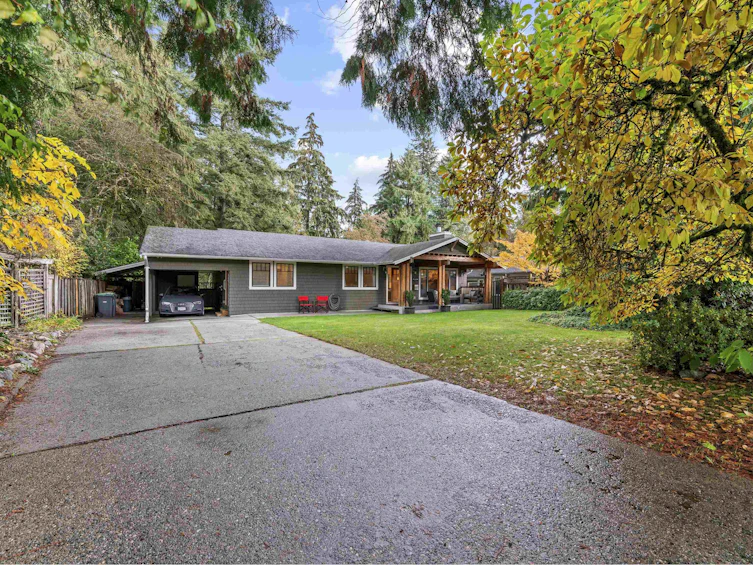 4148 Virginia Crescent, North Vancouver, BC, V7R 3Z6 - 3