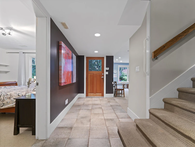 4148 Virginia Crescent, North Vancouver, BC, V7R 3Z6 - 7