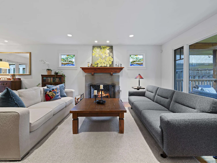 4148 Virginia Crescent, North Vancouver, BC, V7R 3Z6 - 9
