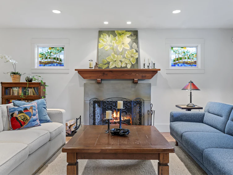 4148 Virginia Crescent, North Vancouver, BC, V7R 3Z6 - 10