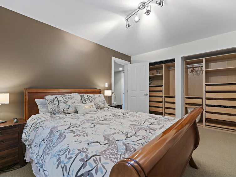 4148 Virginia Crescent, North Vancouver, BC, V7R 3Z6 - 28