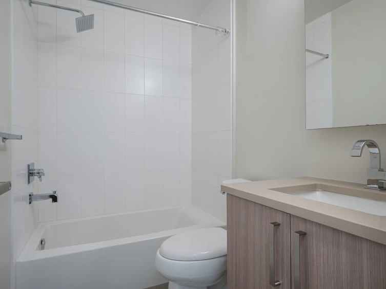 312-22327 River Road, Maple Ridge, BC, V2X 2C7 - 22