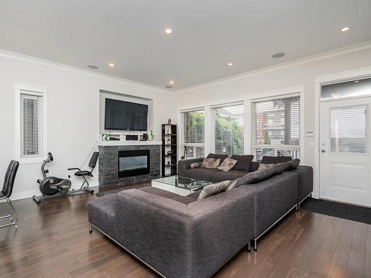 14873 59a Avenue, Surrey, BC, V3S 2W6 - 11