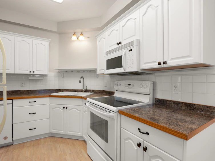 301-1153 54a Street, Delta, BC, V4M 4E4 - 10