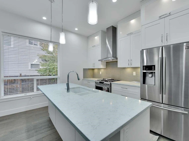 16405 25 Avenue, Surrey, BC, V3Z 0S2 - 17