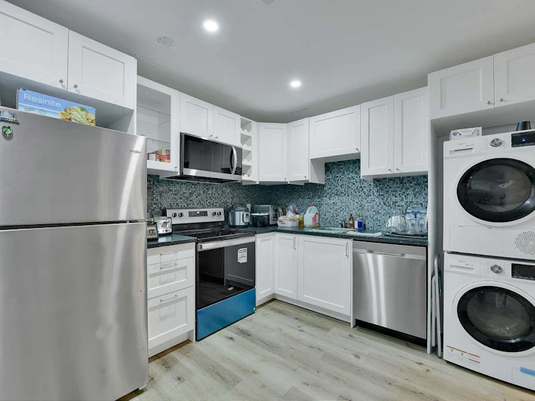 16405 25 Avenue, Surrey, BC, V3Z 0S2 - 38