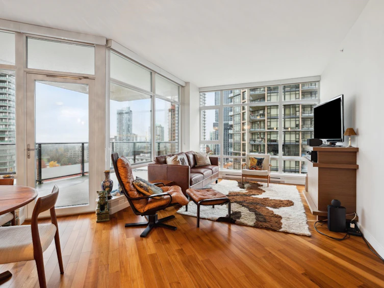 1201-6188 Wilson Avenue, Burnaby, BC, V5H 0A5 - 2
