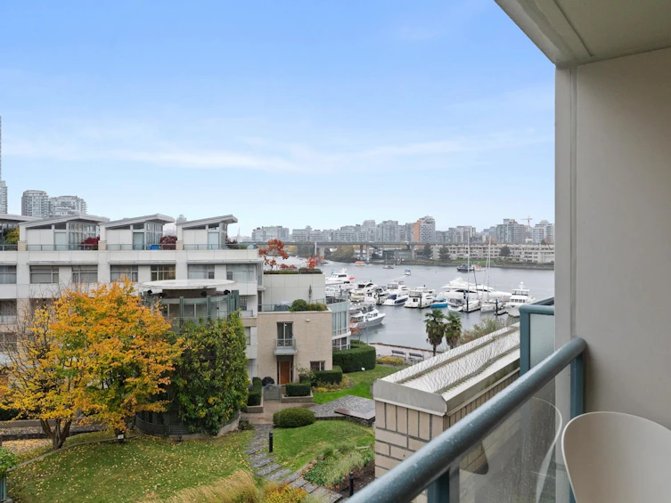 609-1288 Marinaside Crescent, Vancouver, BC, V6Z 2W5 - 34