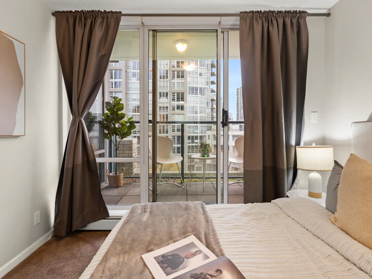 609-1288 Marinaside Crescent, Vancouver, BC, V6Z 2W5 - 36