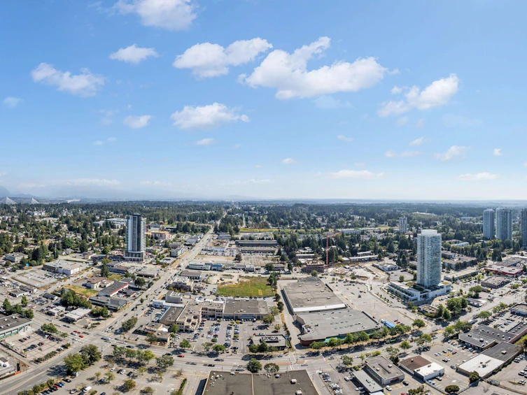 4805-13495 Central Avenue, Surrey, BC, V3T 0K2 - 16