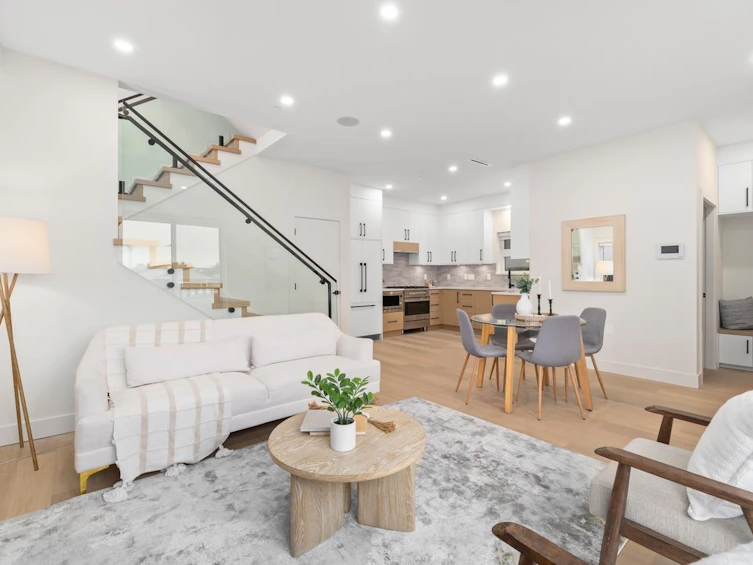 1-736 E 32nd Avenue, Vancouver, BC, V5V 2Y6 - 6