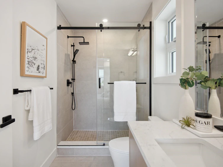 1-736 E 32nd Avenue, Vancouver, BC, V5V 2Y6 - 27