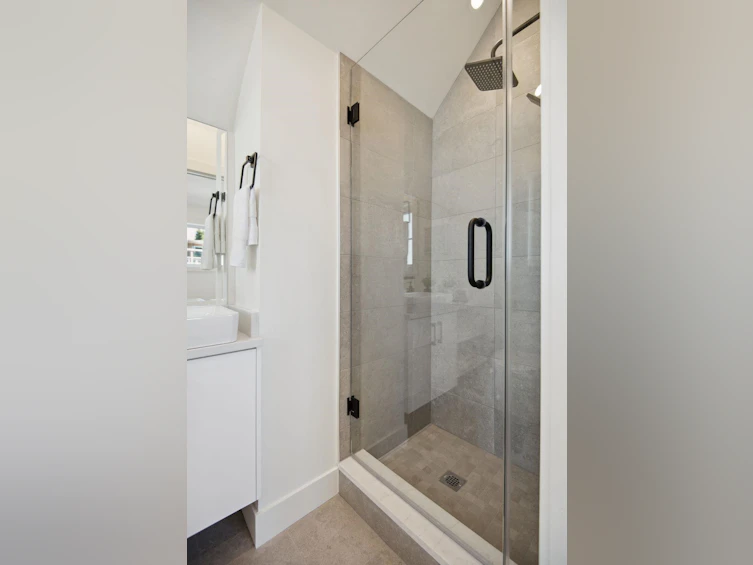1-736 E 32nd Avenue, Vancouver, BC, V5V 2Y6 - 34