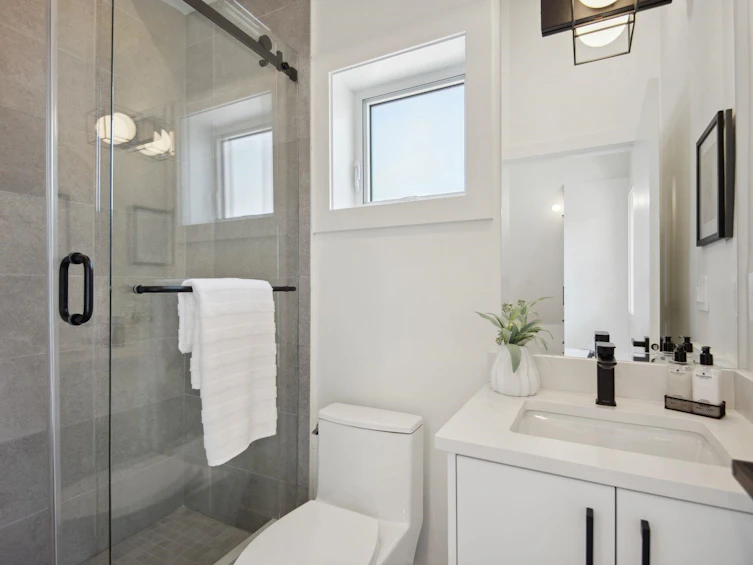2-736 E 32nd Avenue, Vancouver, BC, V5V 2Y6 - 24