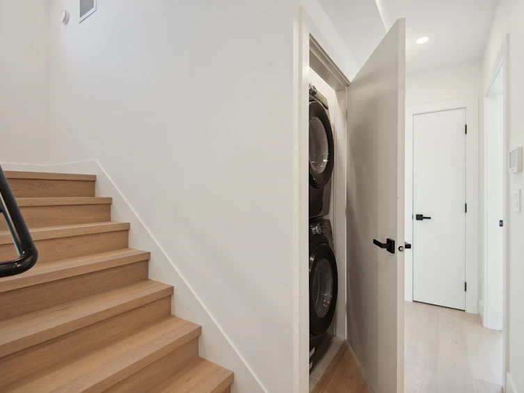 2-736 E 32nd Avenue, Vancouver, BC, V5V 2Y6 - 29