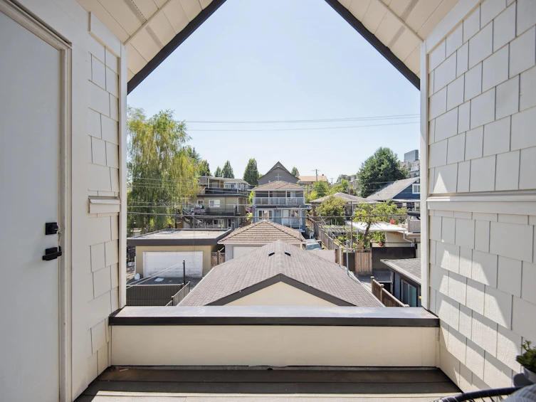 2-736 E 32nd Avenue, Vancouver, BC, V5V 2Y6 - 30