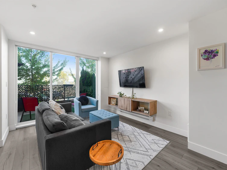 102-217 Clarkson Street, New Westminster, BC, V3L 0J7 - 3