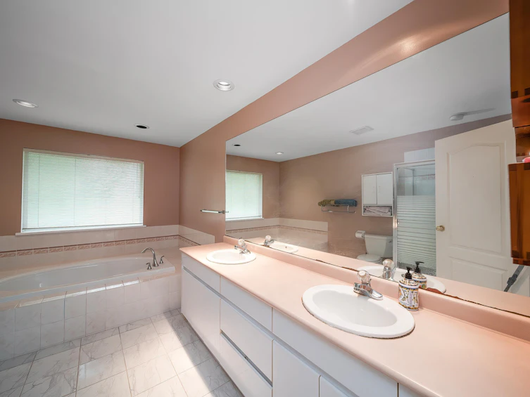 15462 111a Avenue, Surrey, BC, V3R 0J6 - 28