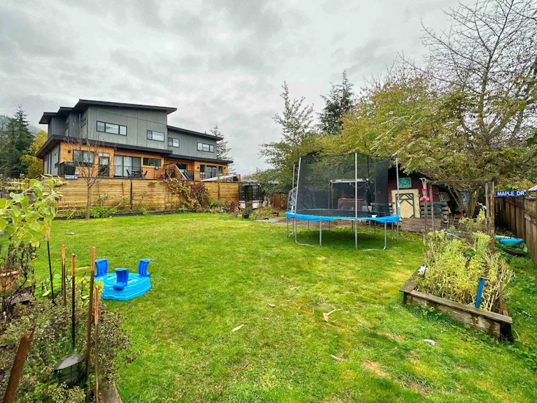 1254 Depot Road, Squamish, BC, V0N 1H0 - 28
