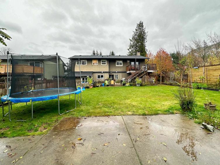 1254 Depot Road, Squamish, BC, V0N 1H0 - 2