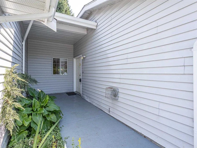 5-33020 Maclure Road, Abbotsford, BC, V2S 7J6 - 3