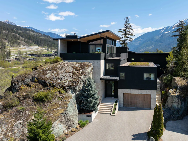 1764 Pinewood Drive, Pemberton, BC, V0N 2L3 - 28