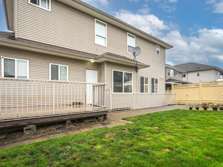 3180 Alea Court, Abbotsford, BC, V2T 0A4 - 32