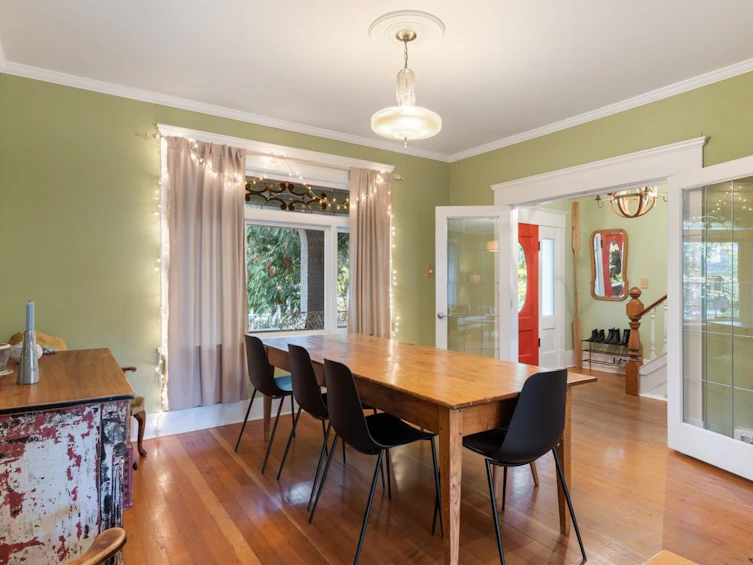 1136 E 10th Avenue, Vancouver, BC, V5T 2B7 - 12