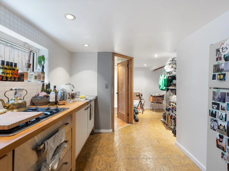 1136 E 10th Avenue, Vancouver, BC, V5T 2B7 - 36