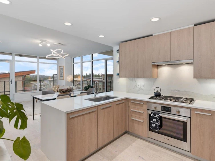407-1210 E 27th Street, North Vancouver, BC, V7J 0C5 - 7