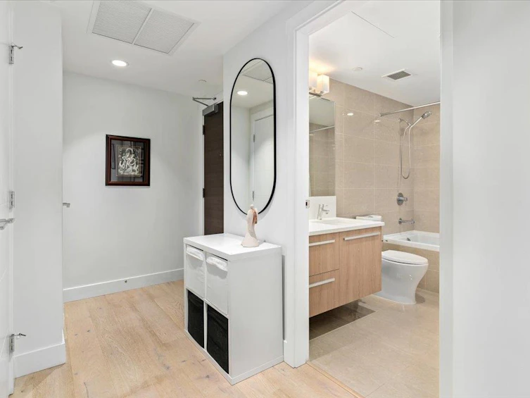 407-1210 E 27th Street, North Vancouver, BC, V7J 0C5 - 10