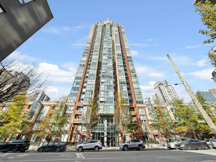 2402-939 Homer Street, Vancouver, BC, V6B 2W6 - 3