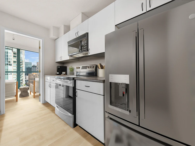 2402-939 Homer Street, Vancouver, BC, V6B 2W6 - 6