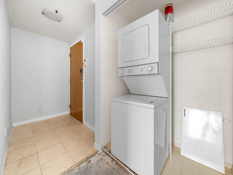 2402-939 Homer Street, Vancouver, BC, V6B 2W6 - 18