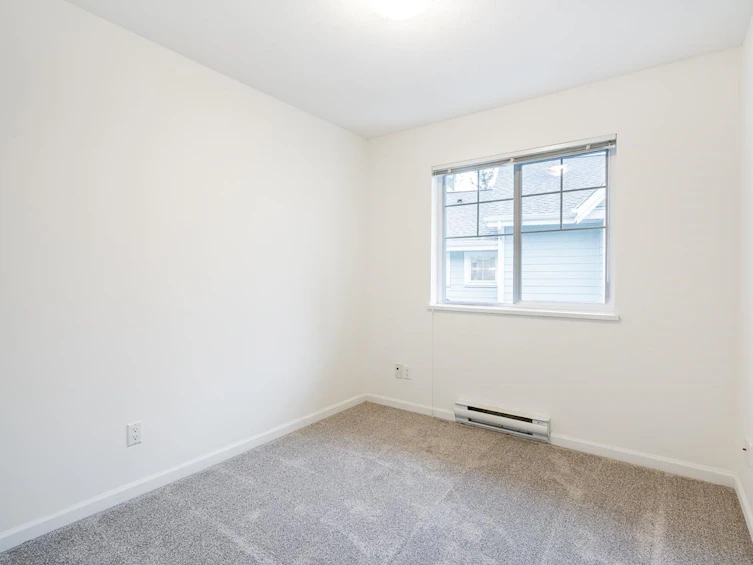 18-8745 Government Street, Burnaby, BC, V3N 4G9 - 10
