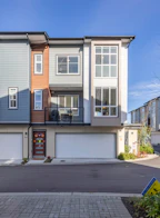 53 7670 207 Street