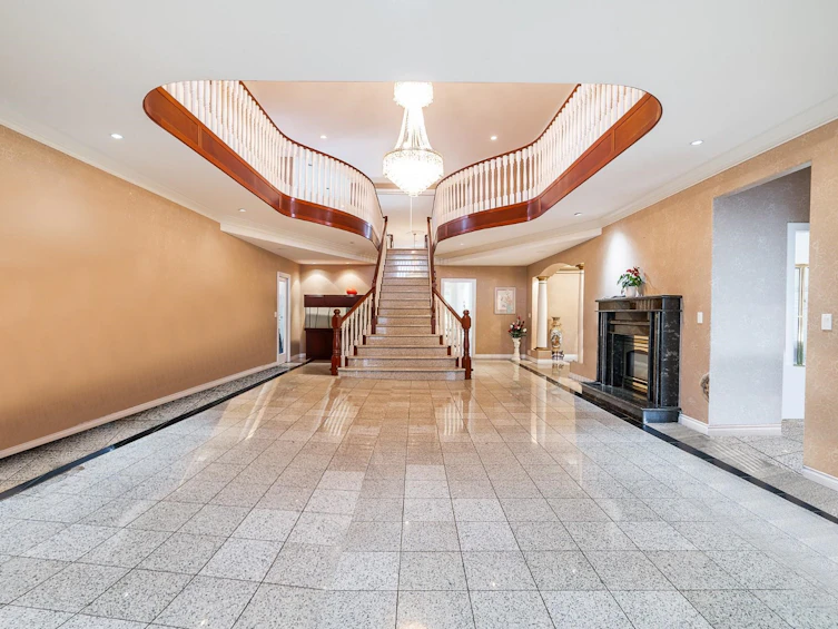 12223 56 Avenue, Surrey, BC, V3X 3H8 - 11
