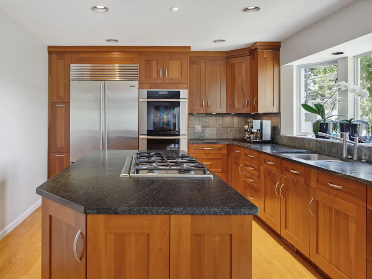 5321 Monte Bre Crescent, West Vancouver, BC, V7W 3A6 - 13