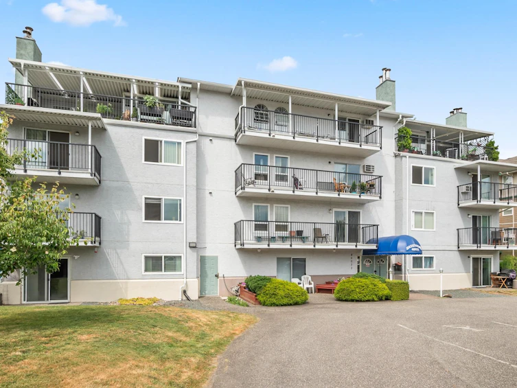206-46033 Chilliwack Central Road, Chilliwack, BC, V2P 1J5 - 2