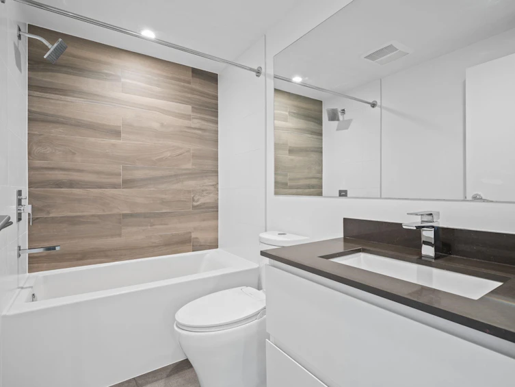 1610-13615 Fraser Highway, Surrey, BC, V3T 0P7 - 22